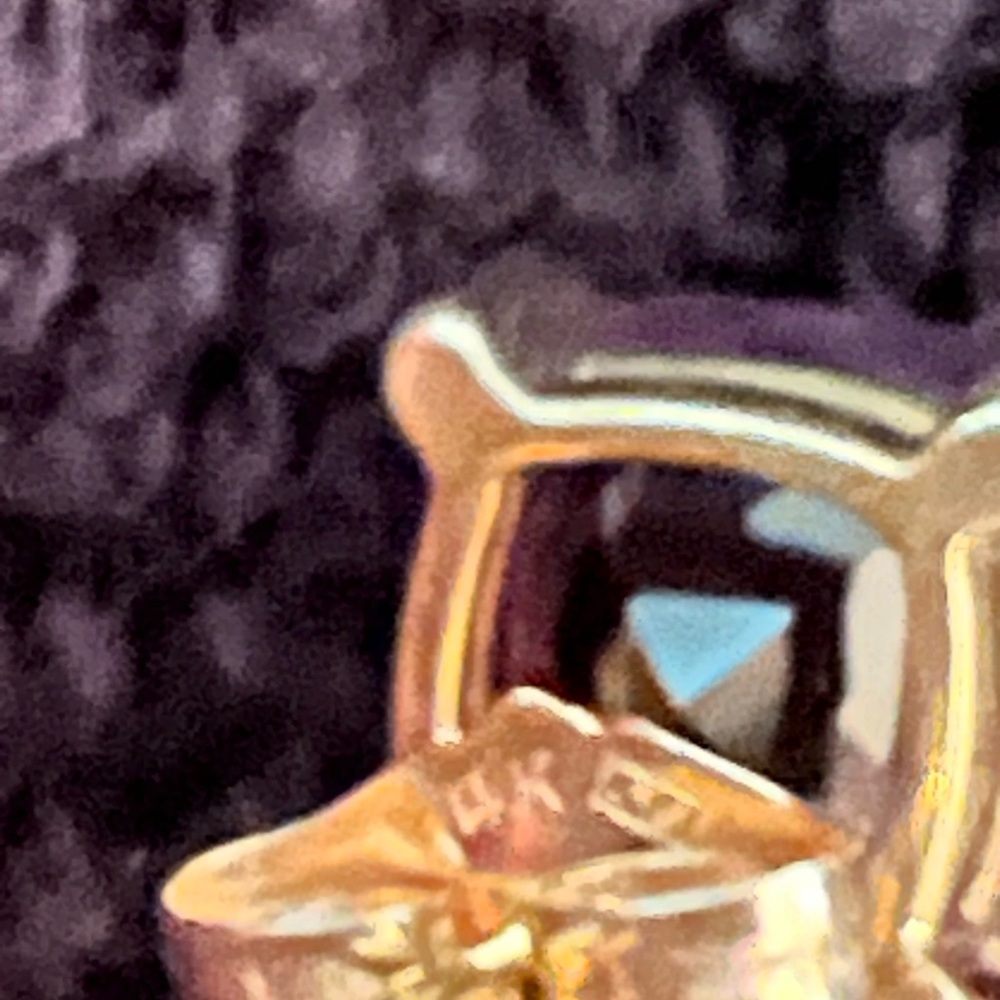 Amethyst and 14Kt Gold Earrings - Picture 4 of 5